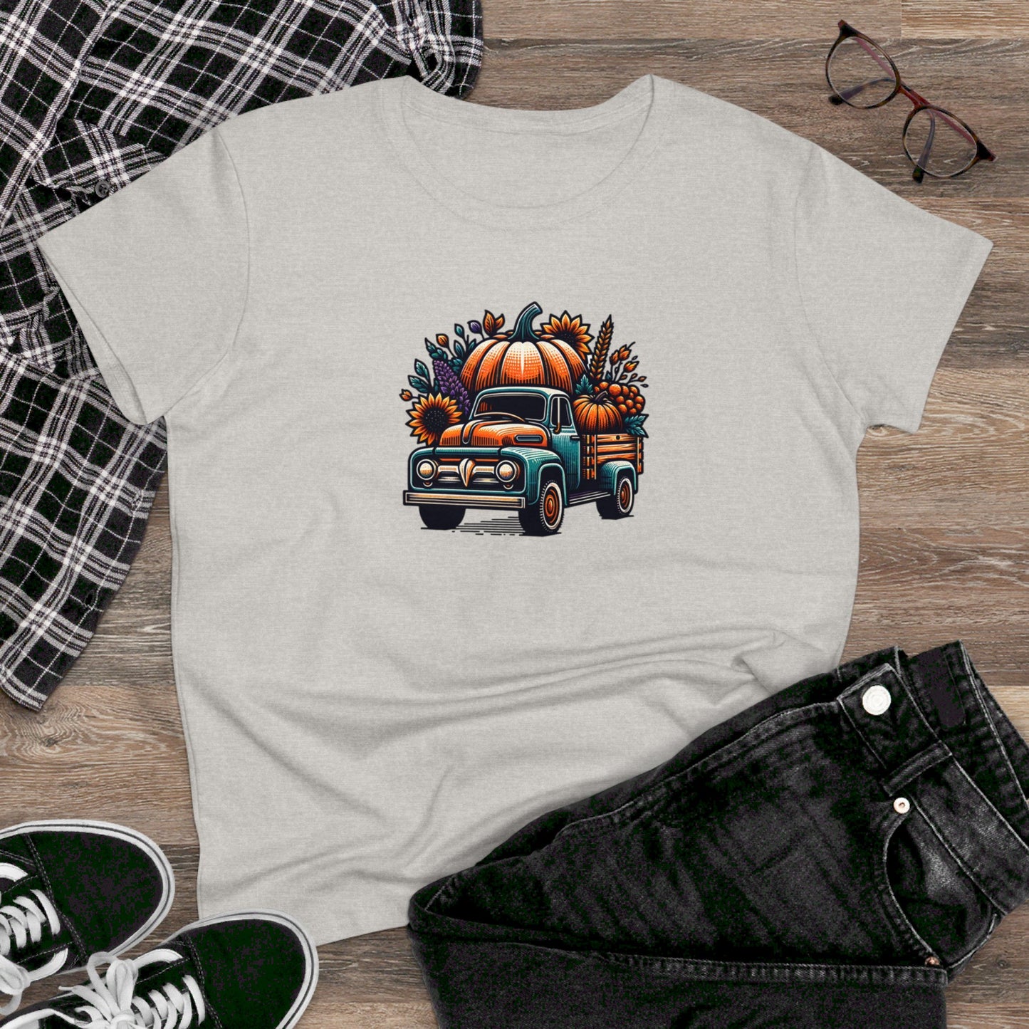 womens t-shirt - pumpkin truck!